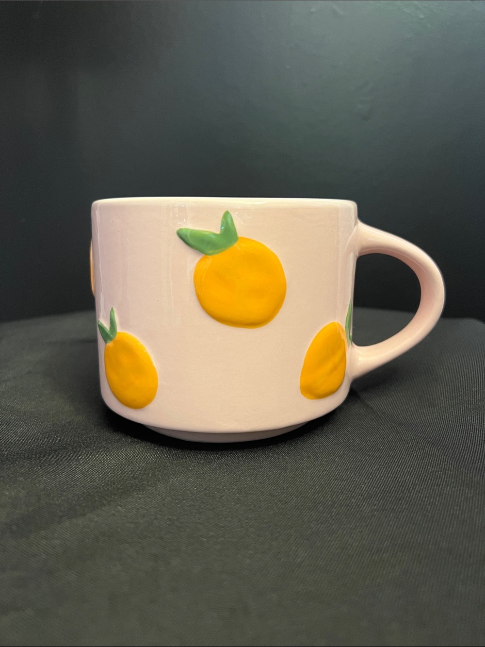 100% Cotton Persimmons Print V-Neck Top in Dusty Pink w/free mug - Picture 3 of 4